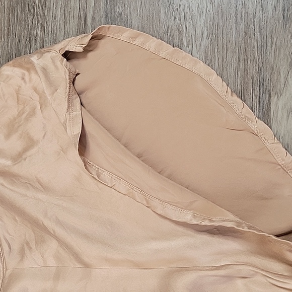 Lunya Silk Light Pink Shorts, Medium - Picture 6 of 14